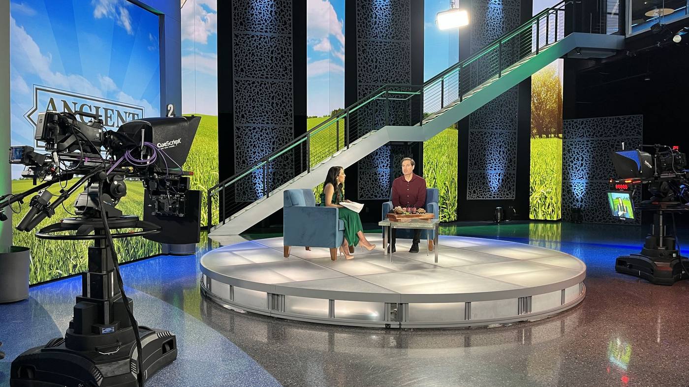 Ancient Nutrition — hosts on the broadcast set with LED wall backdrop
