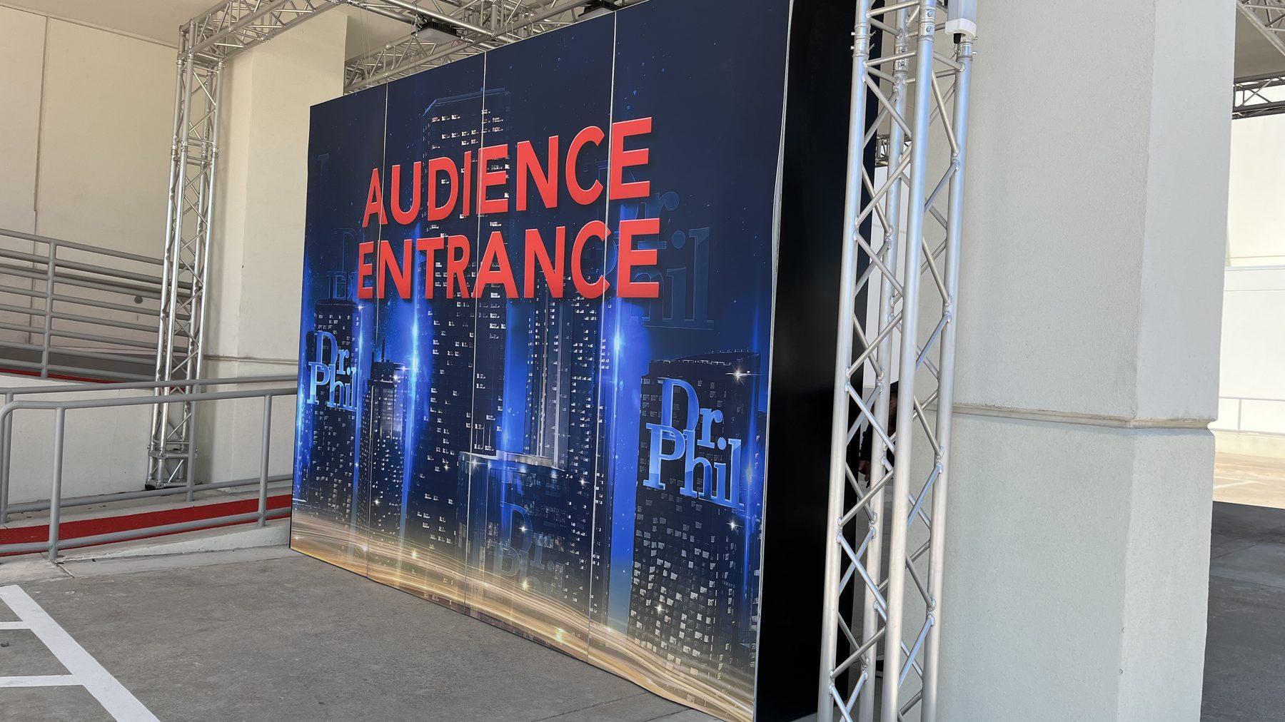 Dr. Phil Audience Experience — Audience Entrance