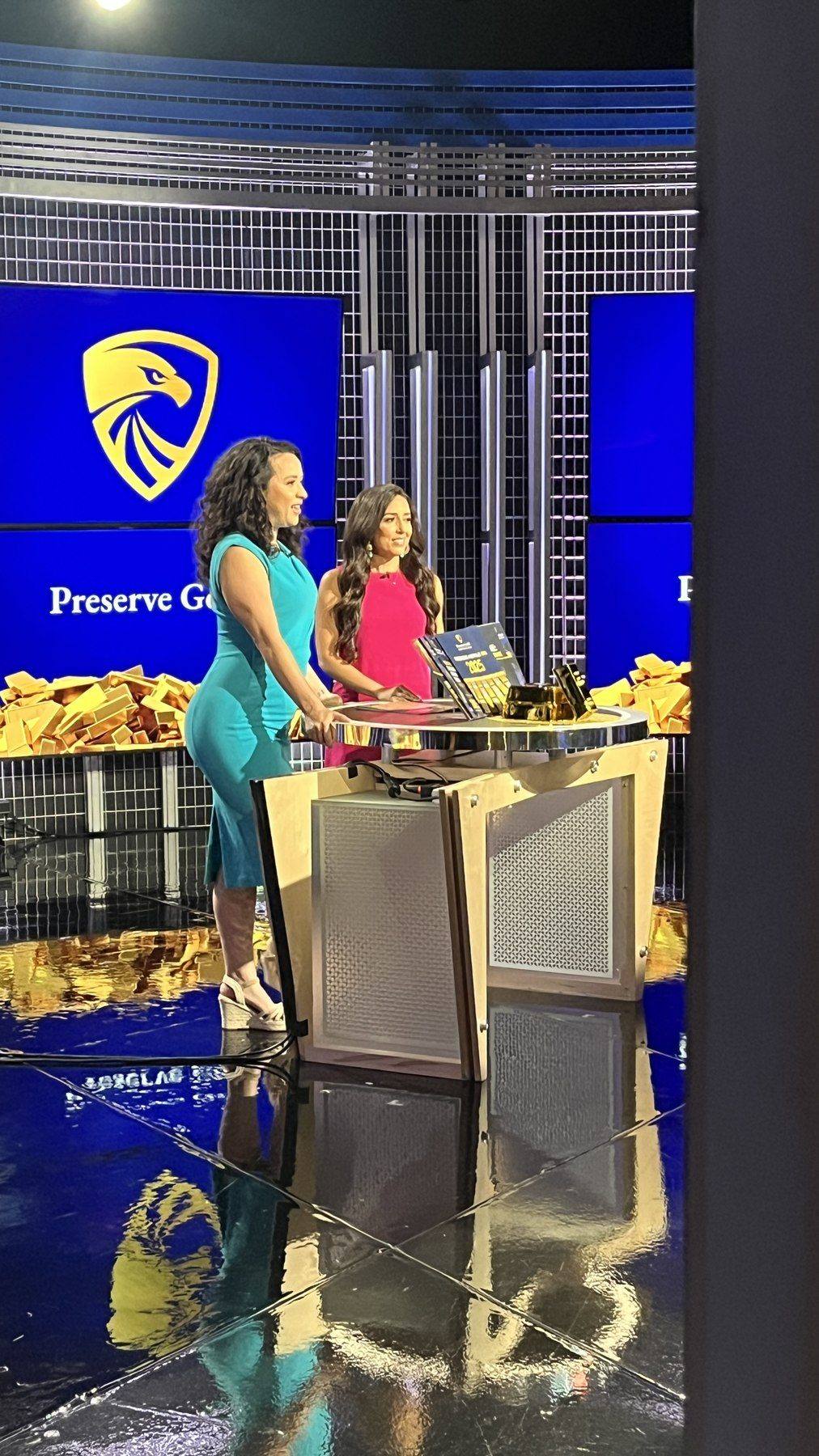 Preserve Gold segment — gold bars and eagle-shield set styling