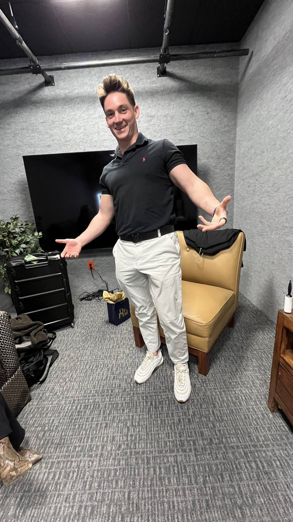 Guest fitting — Ralph Lauren polo, white trousers