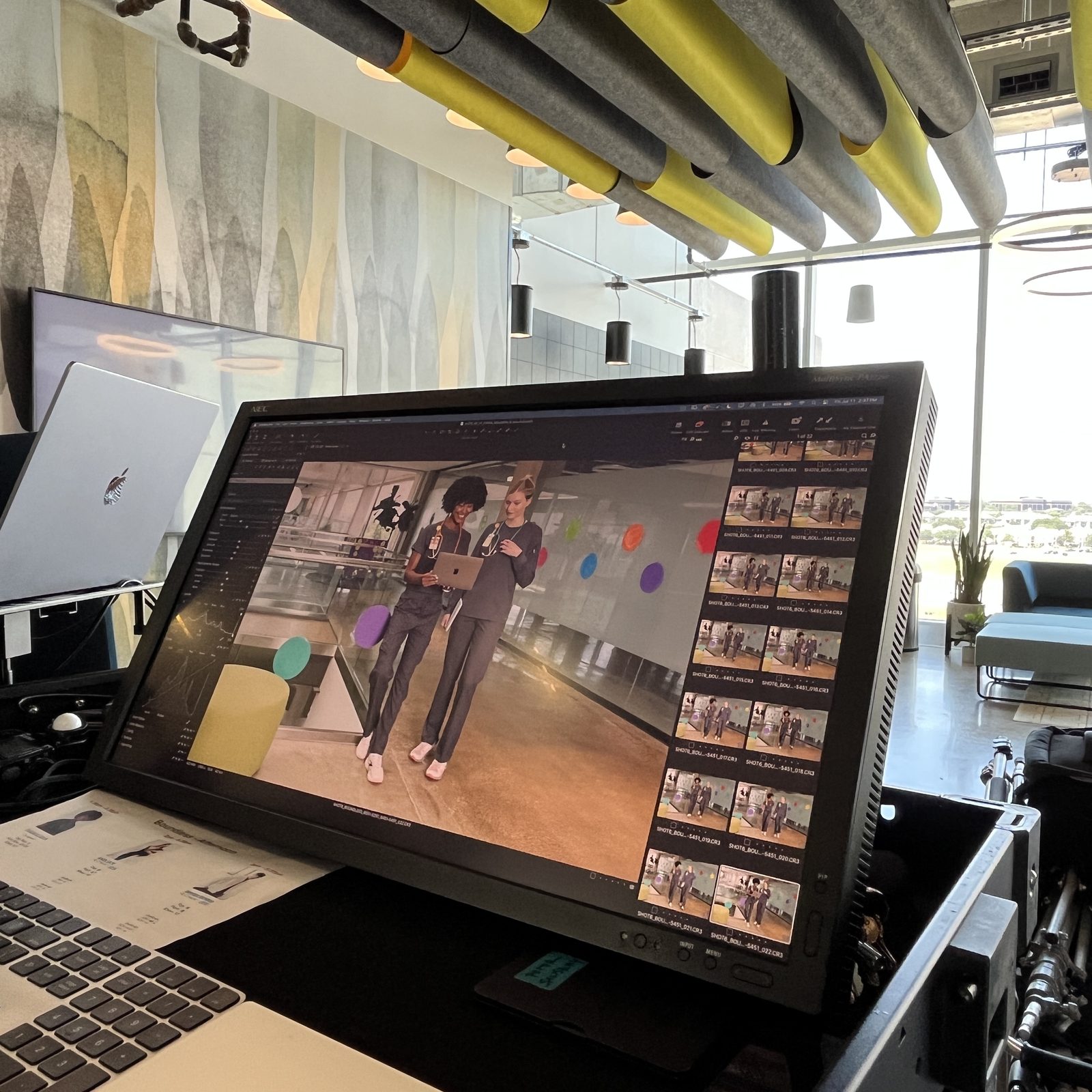 Capture review at the cart — office shoot